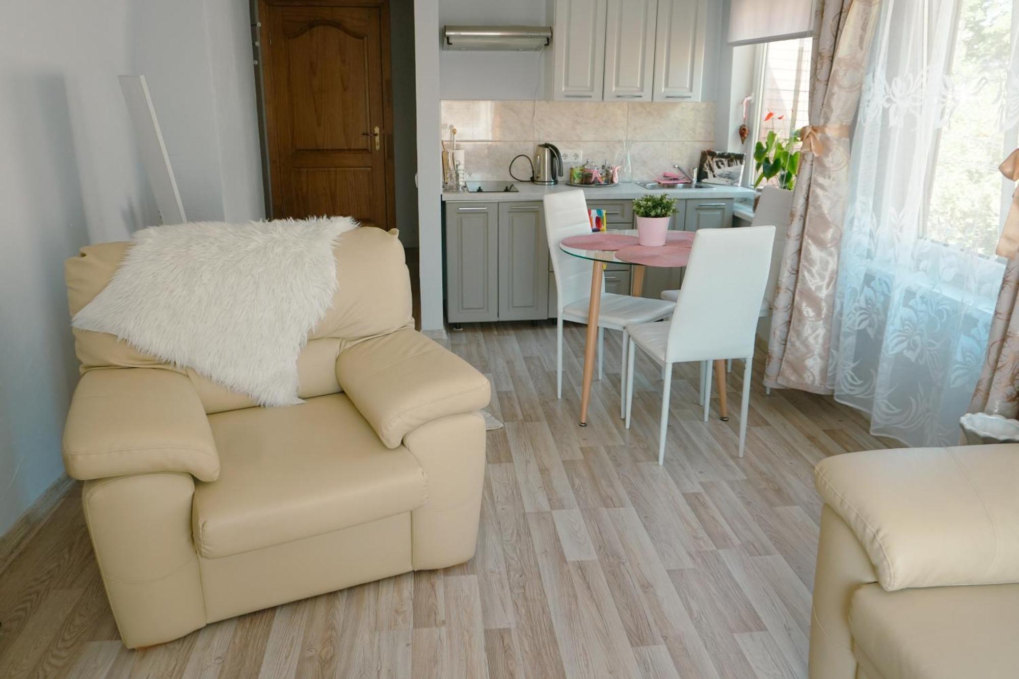 Leticijas Apartamenti Кулдига Экстерьер фото